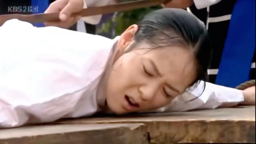 挨板子视频2026