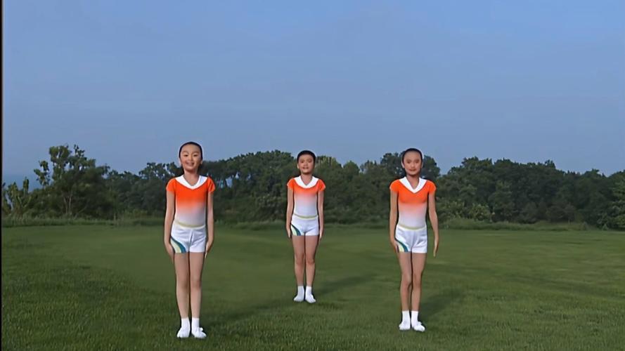 七彩阳光广播体操视频下载2026
