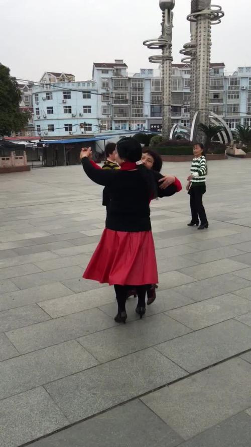 交谊舞快三步视频2026