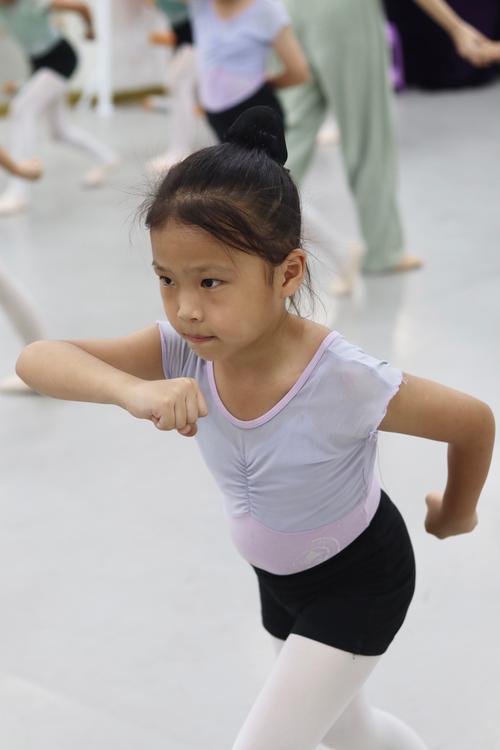 三年级小学生舞蹈视频2026