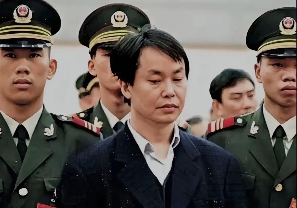张子强枪毙视频2026