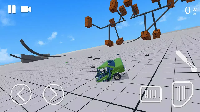 游戏中的挑战赛模式，穿越复杂障碍