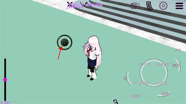 游戏角色移动与技能界面截图